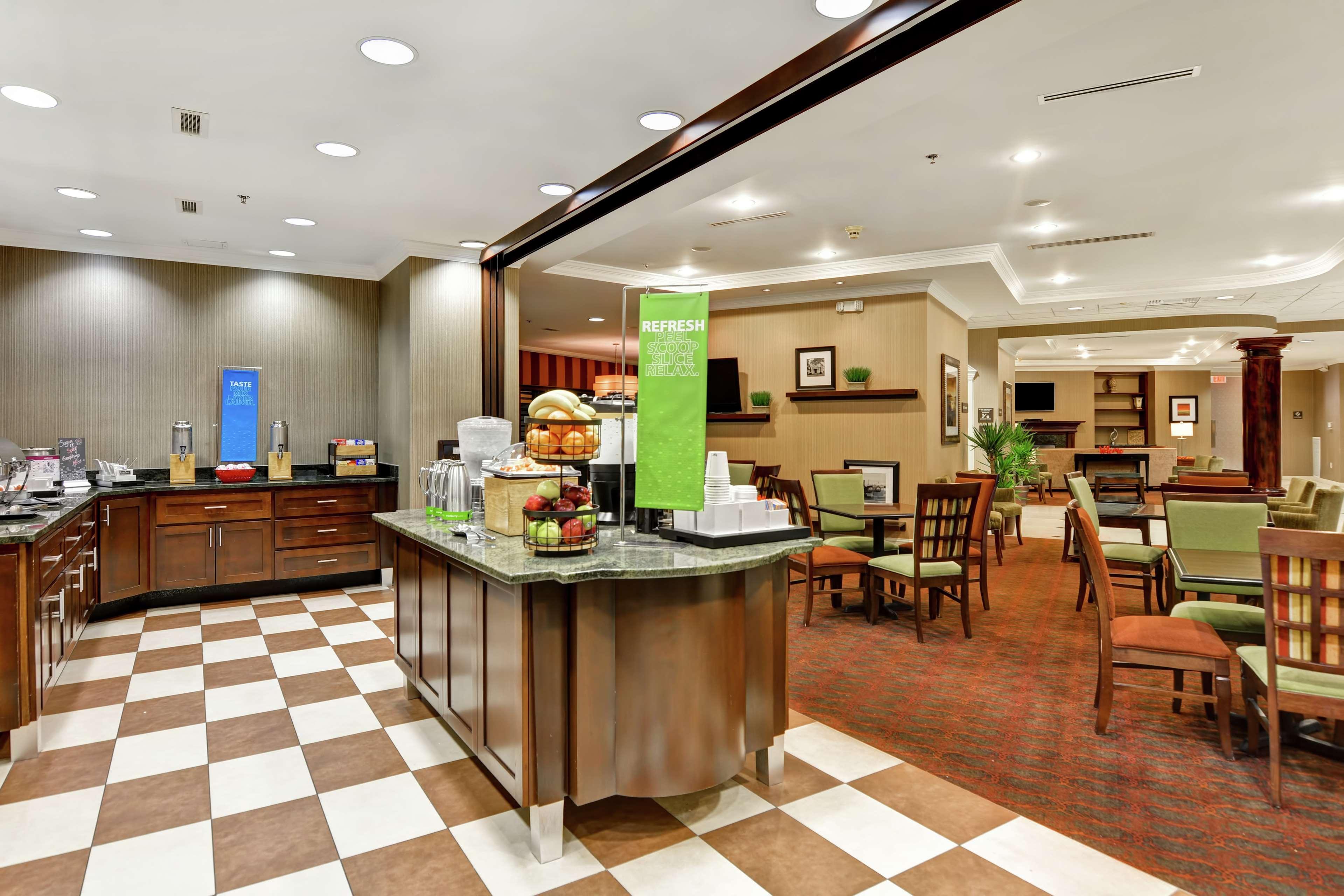 Hampton Inn Charleston North Север Чарлстон Экстерьер фото