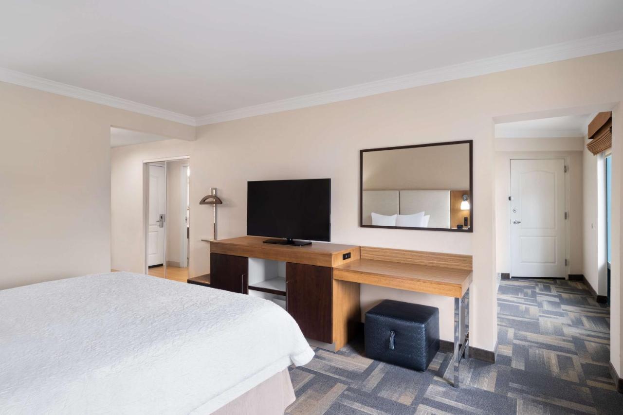 Hampton Inn Charleston North Север Чарлстон Экстерьер фото