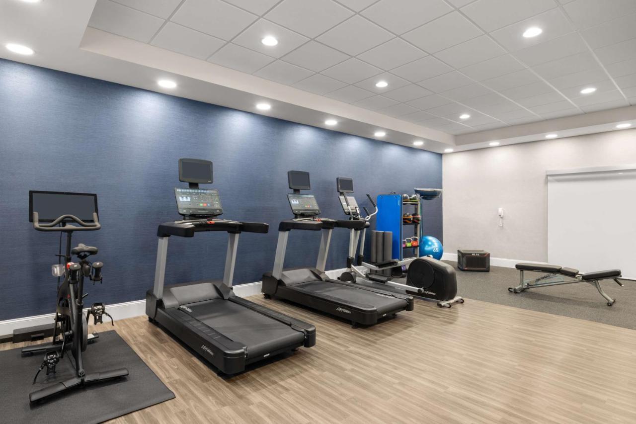 Hampton Inn Charleston North Север Чарлстон Экстерьер фото