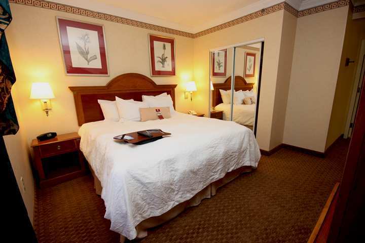 Hampton Inn Charleston North Север Чарлстон Экстерьер фото